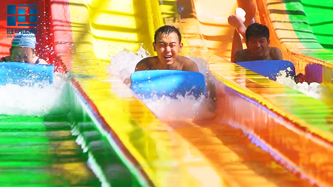 水上乐园设备厂家